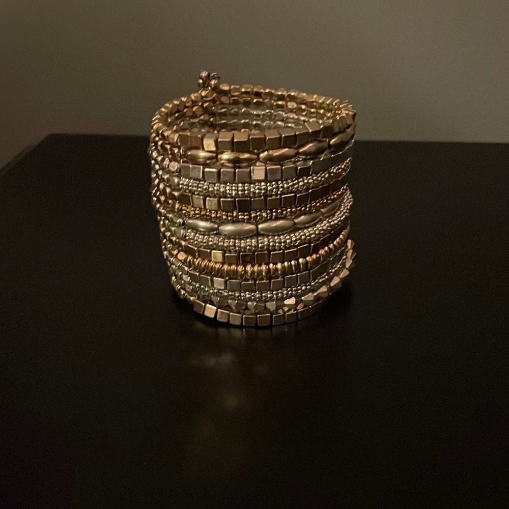 Womens gold & silver expandable bracelet